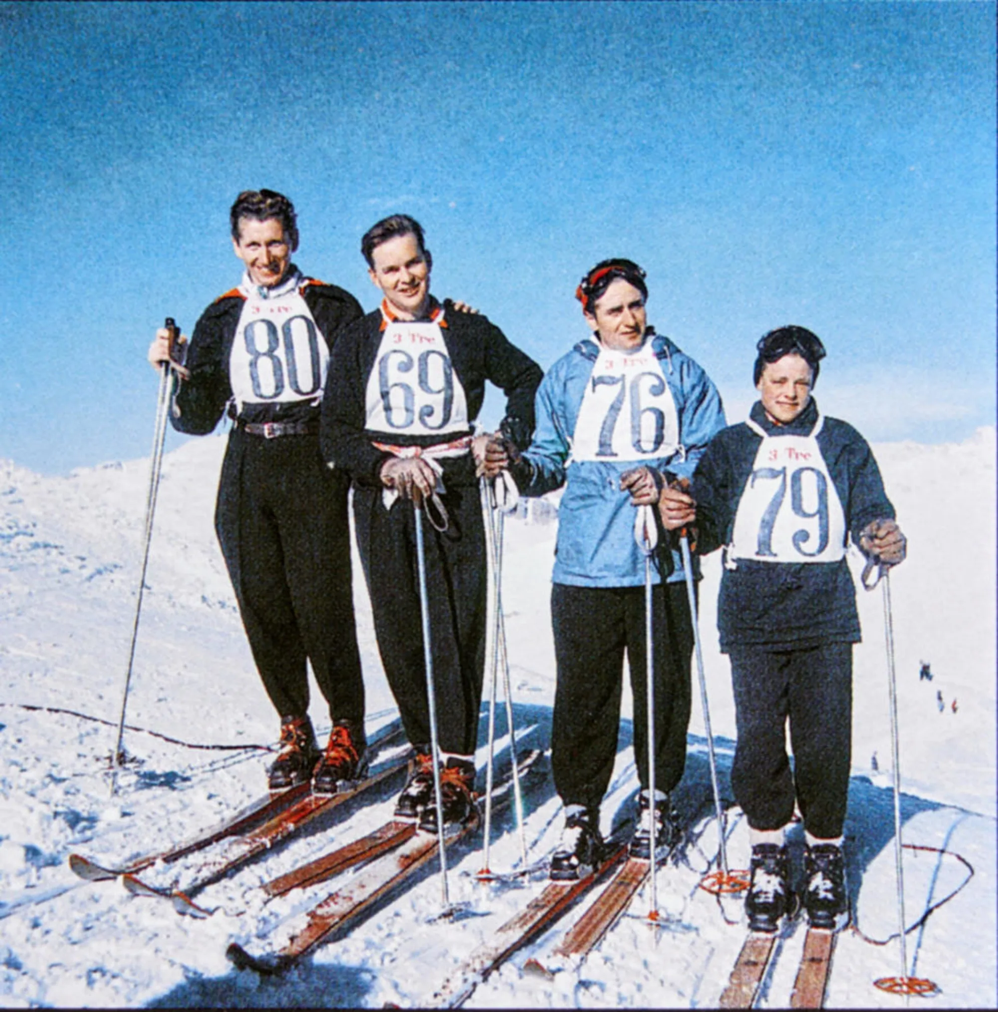 1952 Gruppo Partenza S Martino Colori
