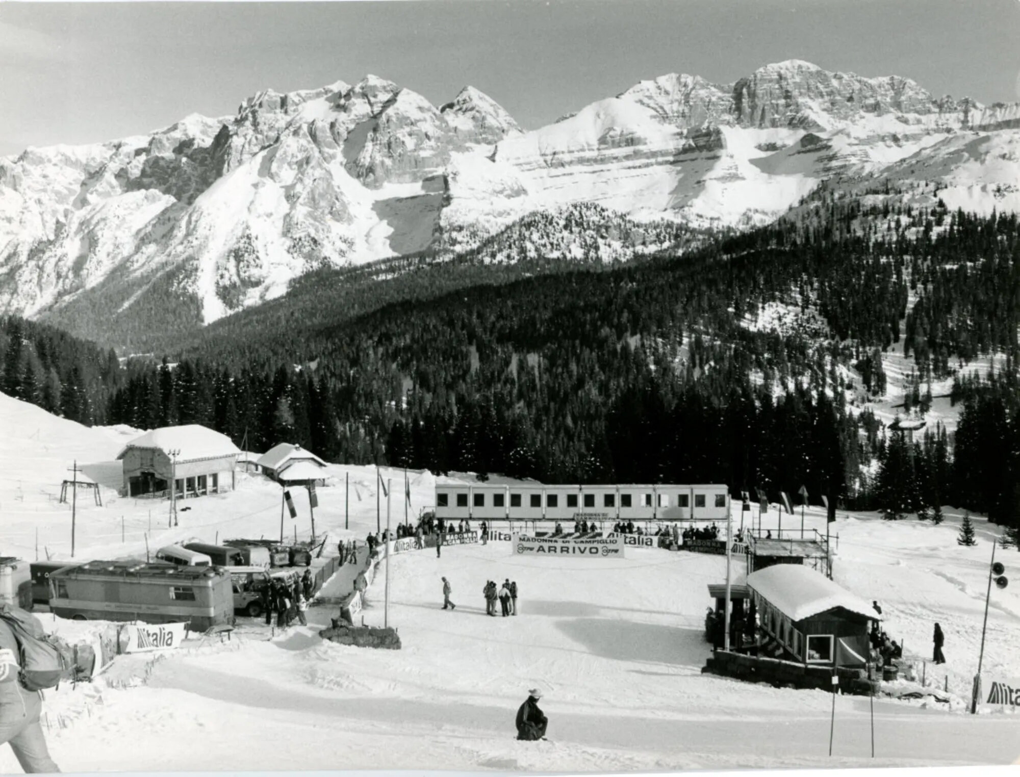 1977 1